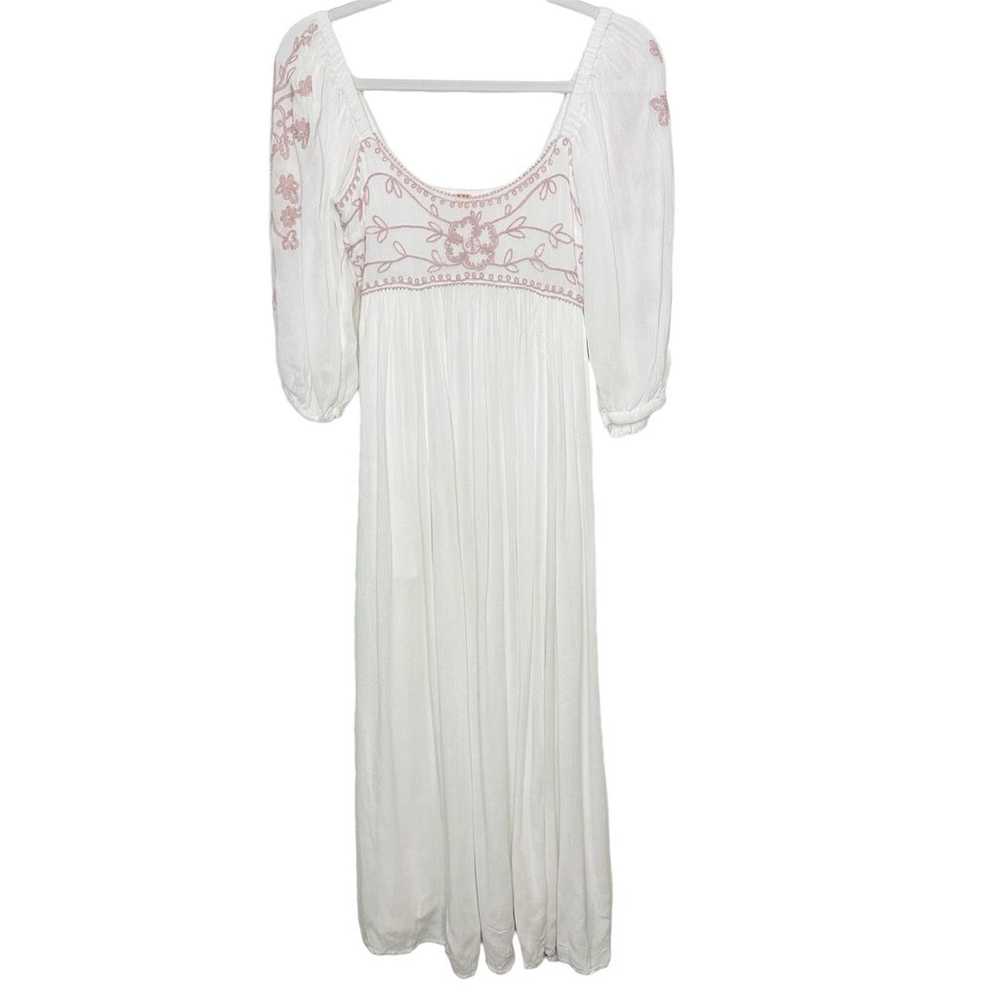 FREE PEOPLE NWOT White Pink Wedgewood Embroidered… - image 2