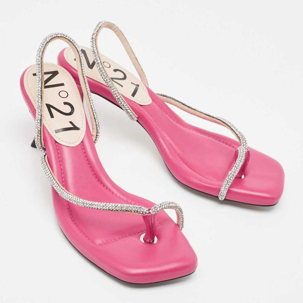 N°21 Patent leather sandal - image 3