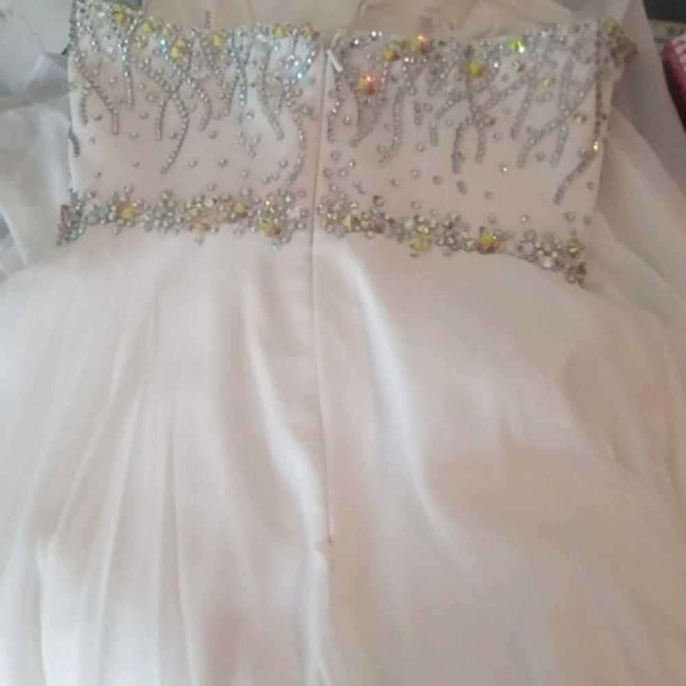 Madison James White Strapless Prom Dress Size 4 w… - image 11