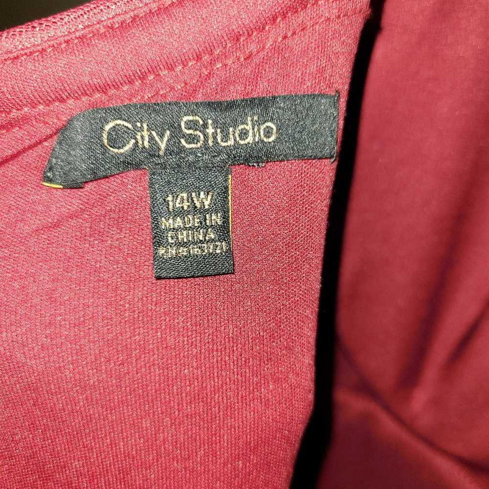 City Studios Emma Pleated-Bodice Notched-Neck Gow… - image 9
