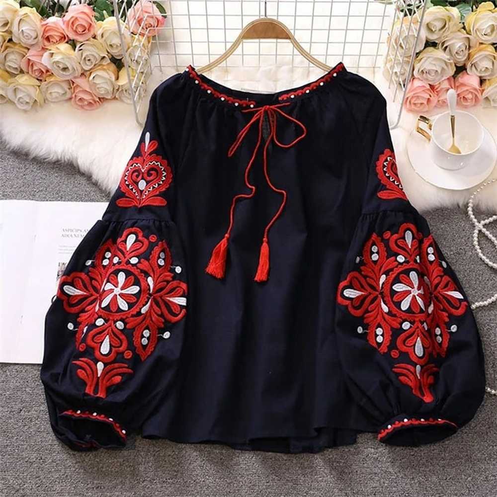Sweet Style Women Pullover Shirts Embroidery Patc… - image 1