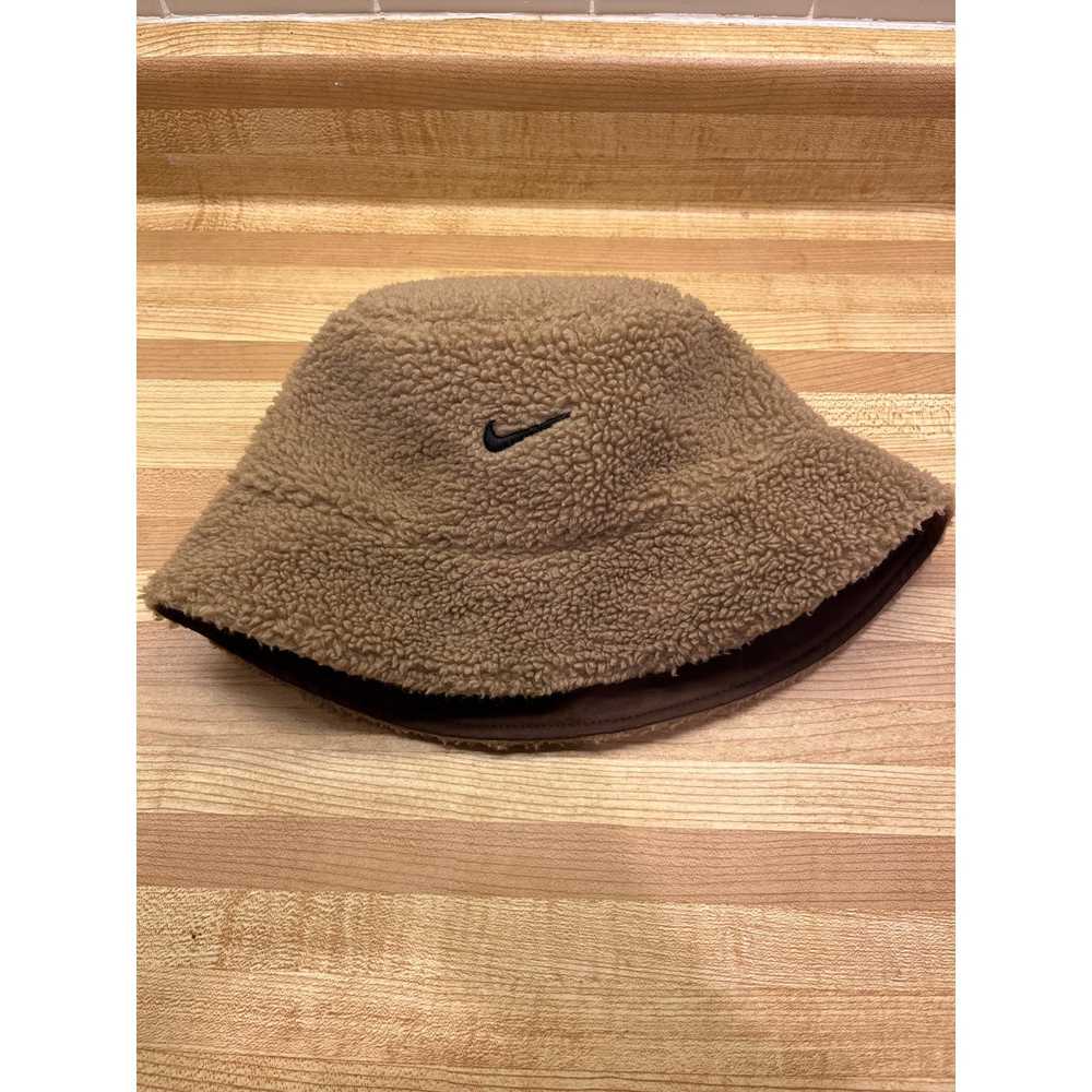 Nike Nike Sherpa Bucket Hat Brown Winter Resistan… - image 2