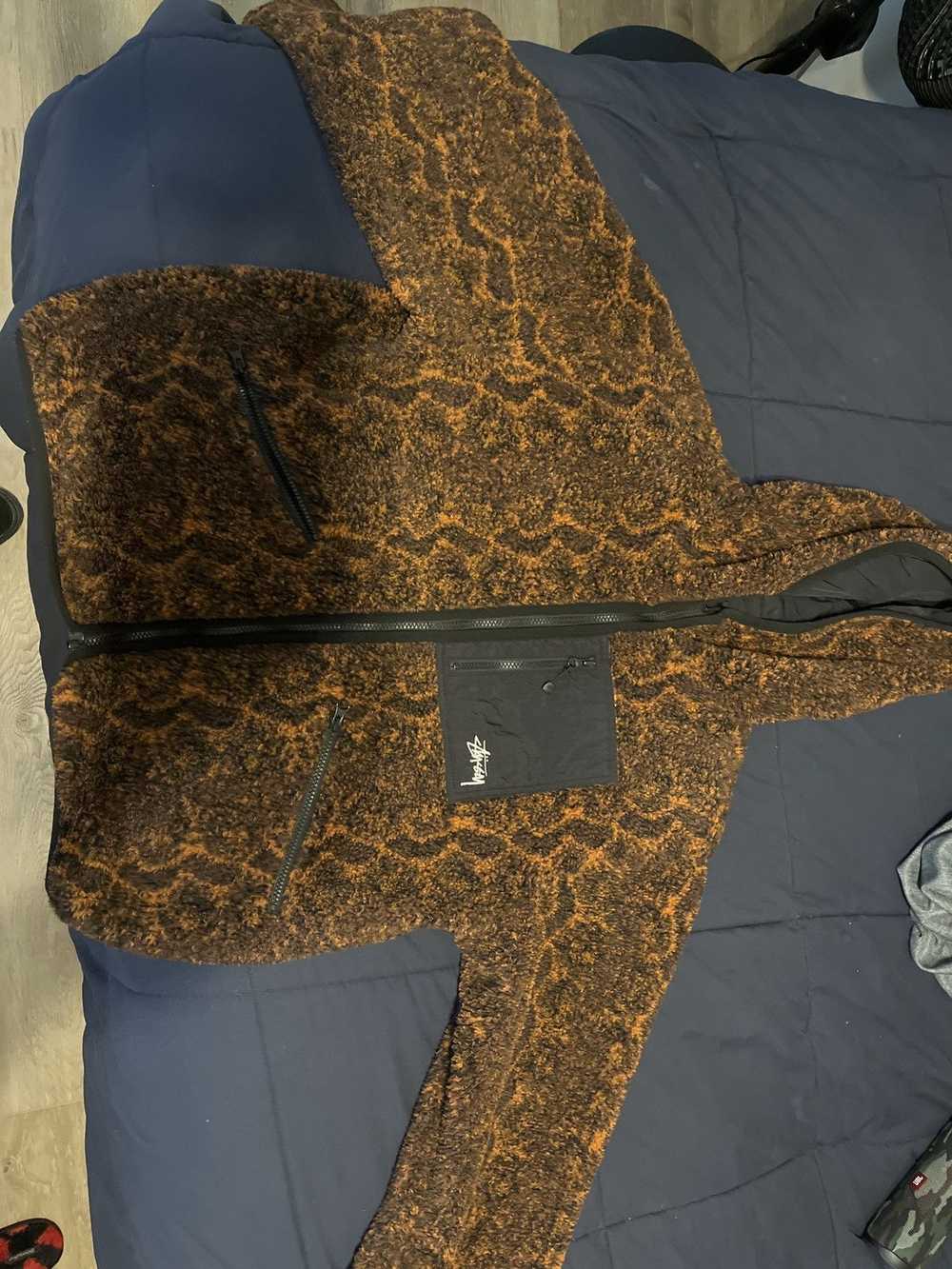 Stussy Stussy Snake Jacquard Sherpa Jacket - image 1