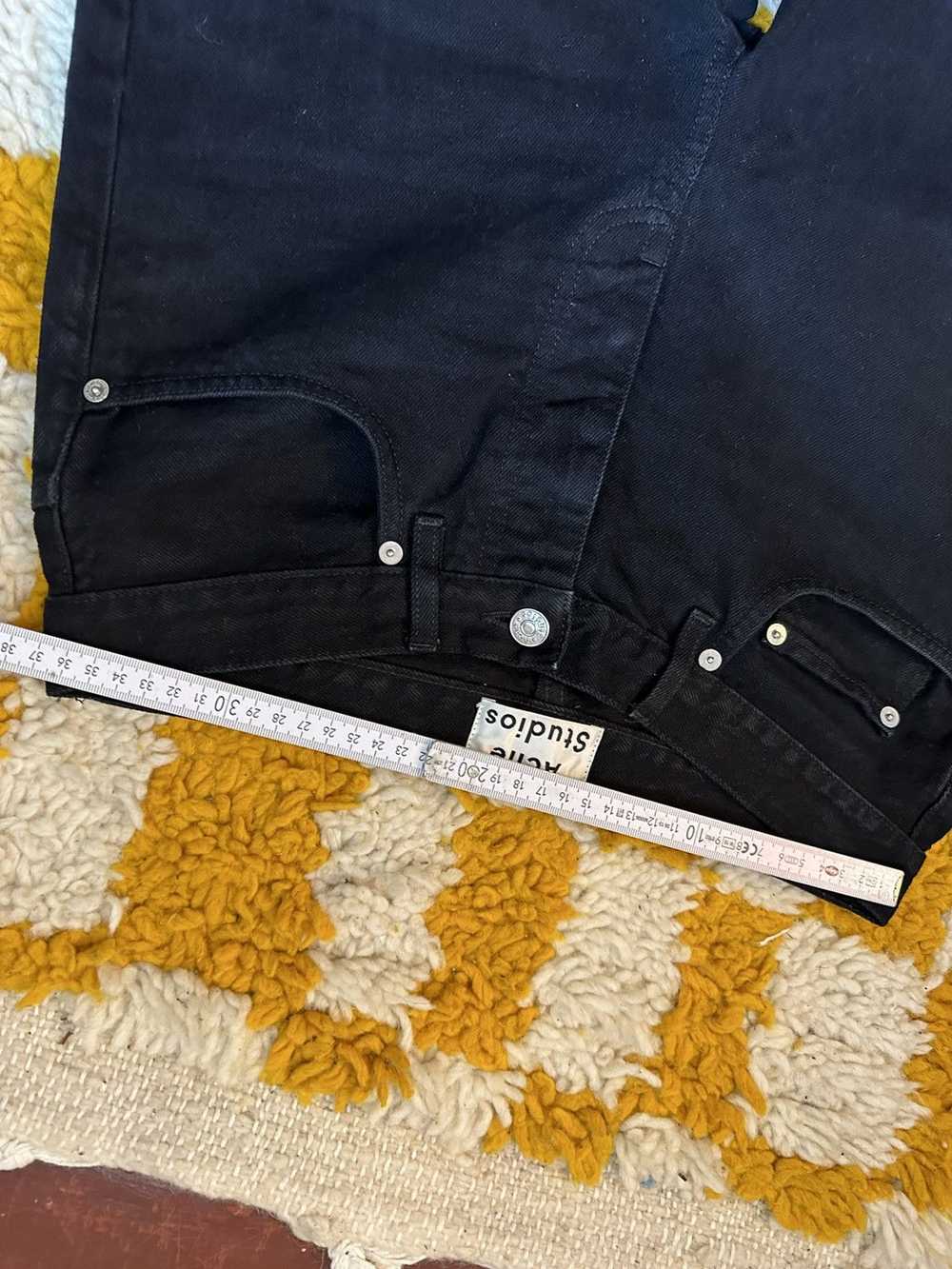 Acne Studios Van over jeans - image 4