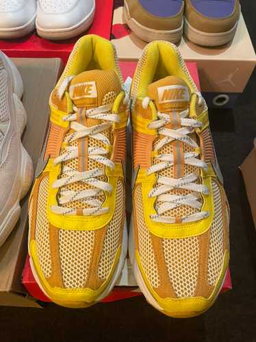 Nike Nike vomero 5 yellow ochre sz 14