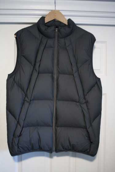 Undercover Human Control Puffer Vest