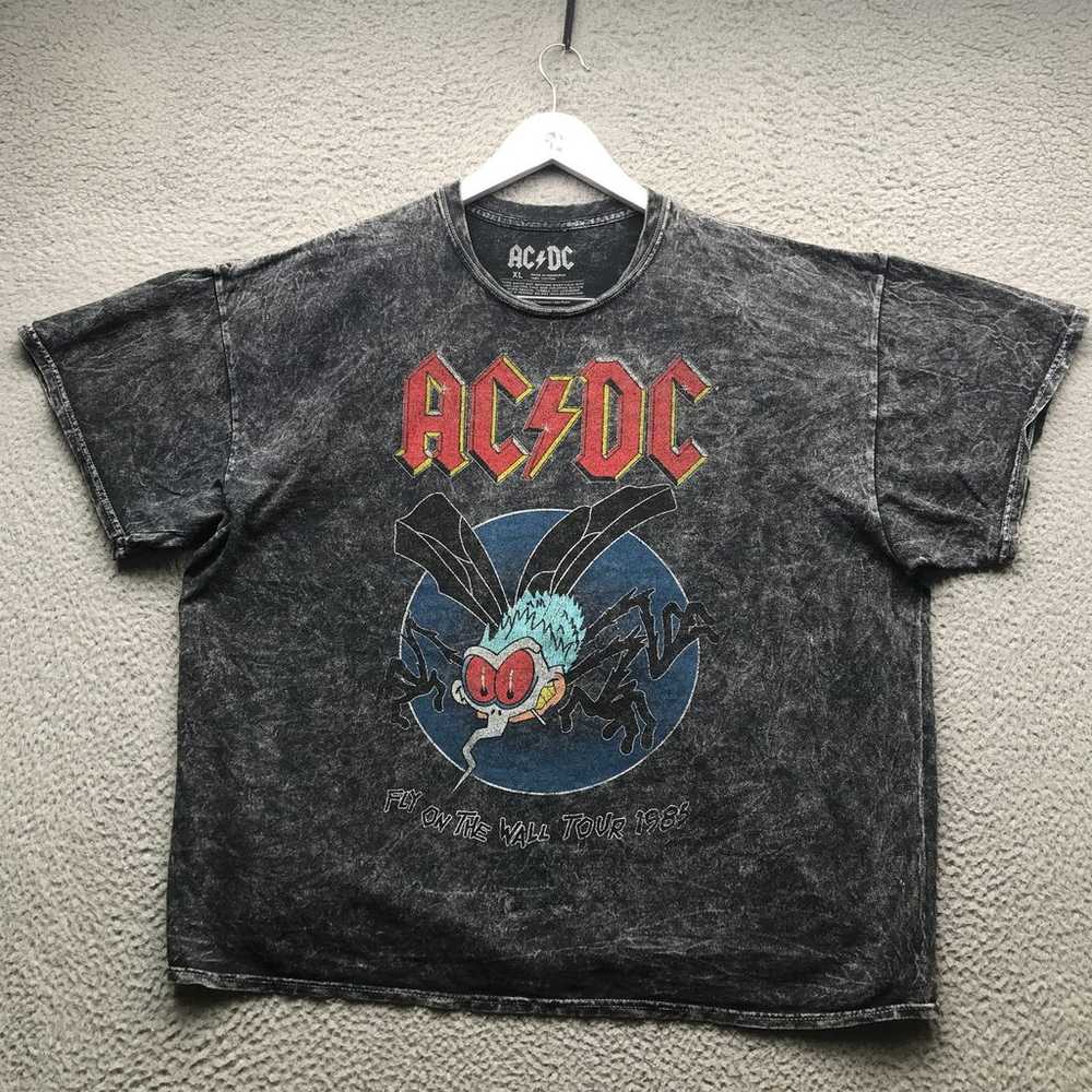 AC DC Fly On The Wall Tour 1985 T-Shirt Men's XL … - image 1