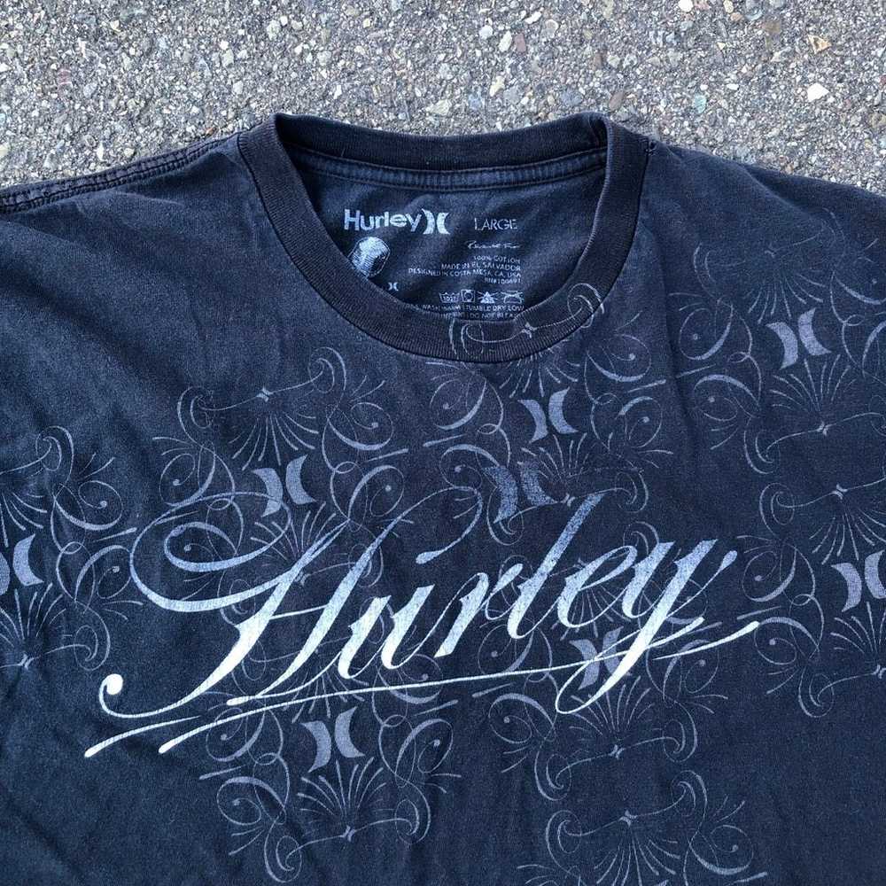 Y2K Hurley shirt T-shirt - image 2