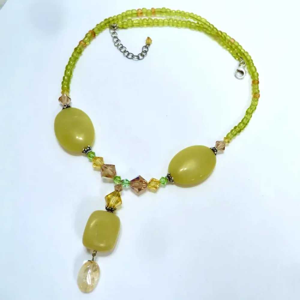 Pretty Green & Golden Glass Bead Necklace with Ch… - image 2