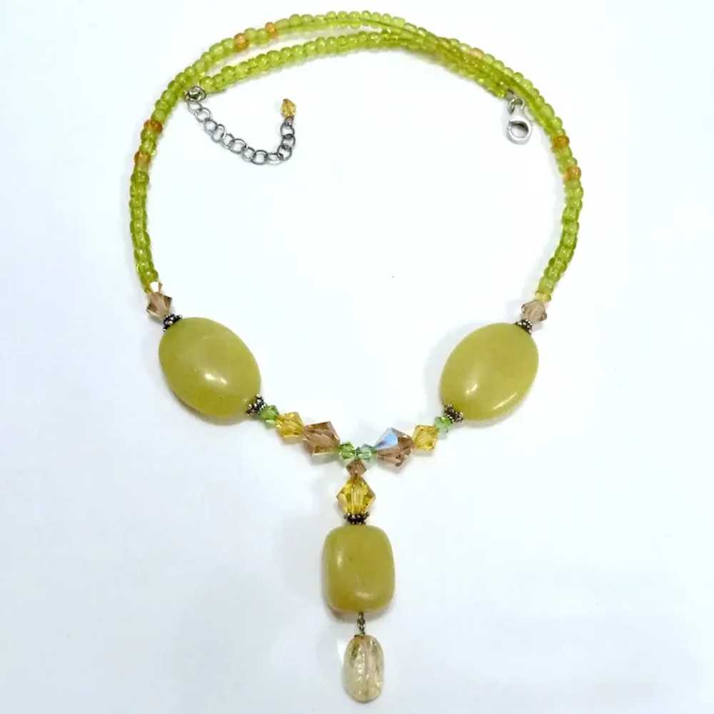 Pretty Green & Golden Glass Bead Necklace with Ch… - image 3