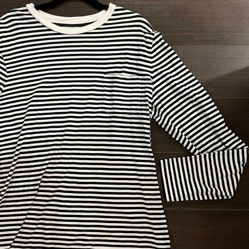 CLUB MONACO Striped Long Sleeve Williams Tee, Med… - image 6