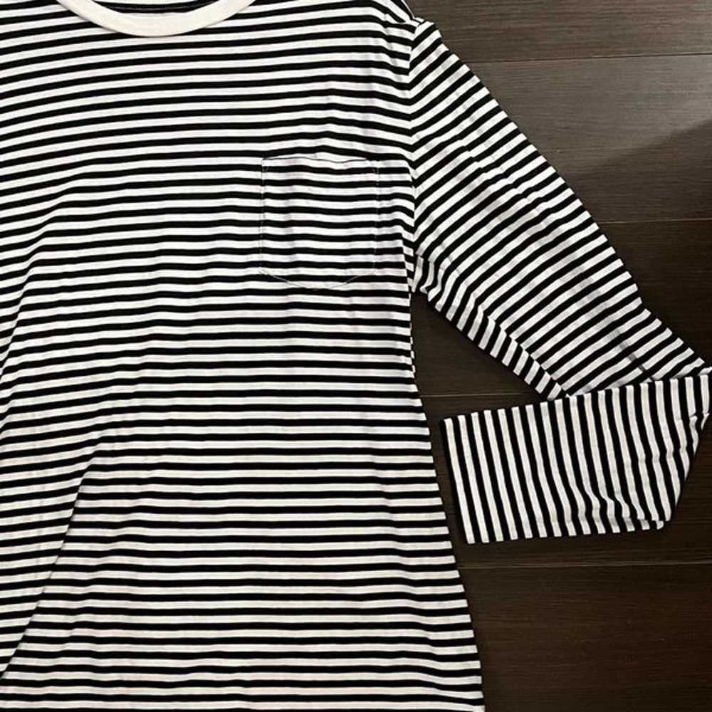 CLUB MONACO Striped Long Sleeve Williams Tee, Med… - image 8