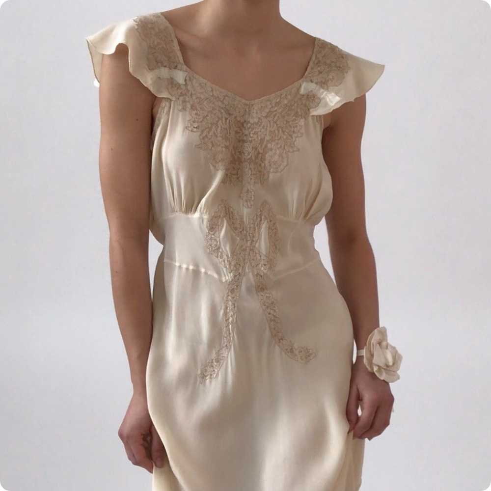 Vintage French 1930's Cream Silk Lace Dress - image 1