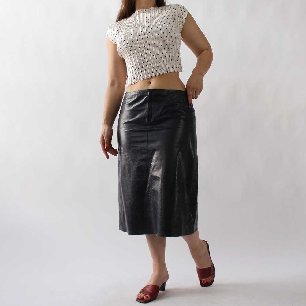 2000s Lower Rise Leather Skirt - W31 - image 6