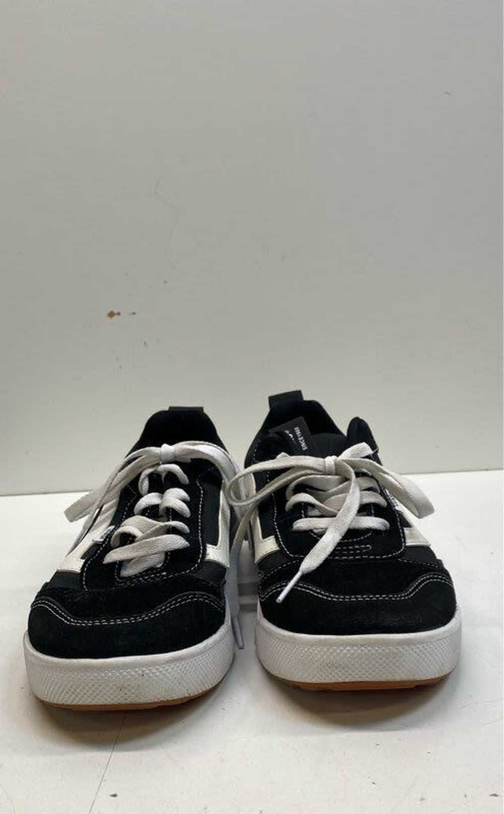 Vans Men Range EXP Casual Sneaker Black White sz 8 - image 2