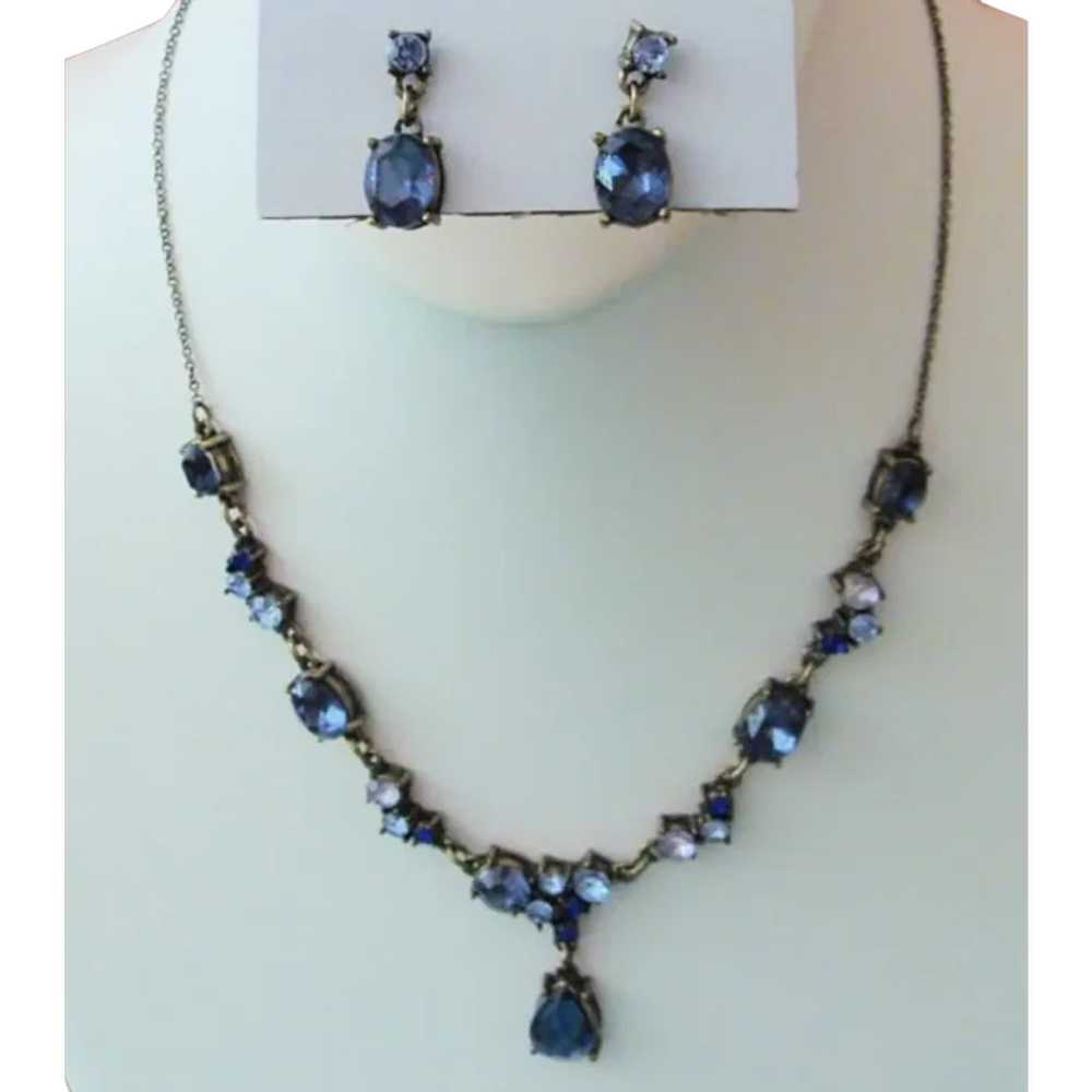 Avon “After Dark” Neclace and Earring Set - S1026… - image 1