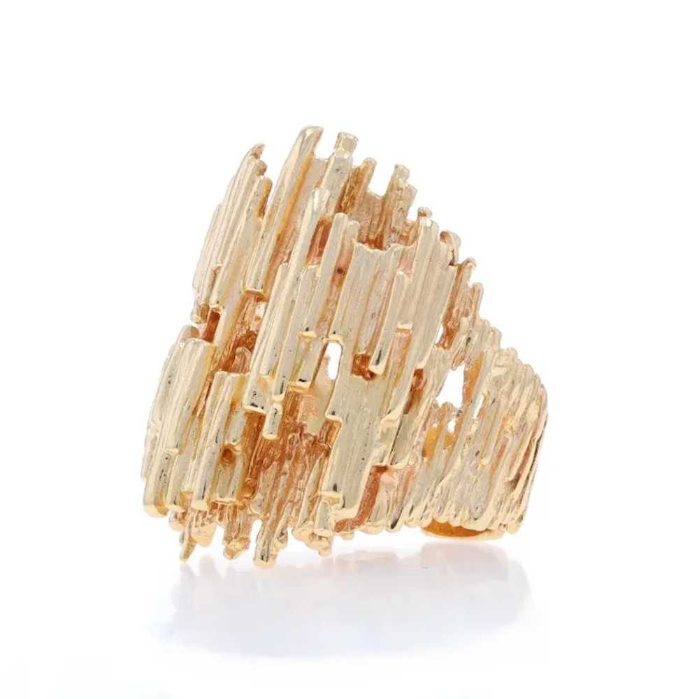 Yellow Gold Abstract Lines Statement Ring - 14k - image 3