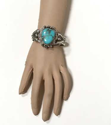 GQ2583◇Navajo : R.TOM STERLING SILVER GQ2583◇Navajo : R.TOM STERLING SILVER R. Tom Navajo Signed