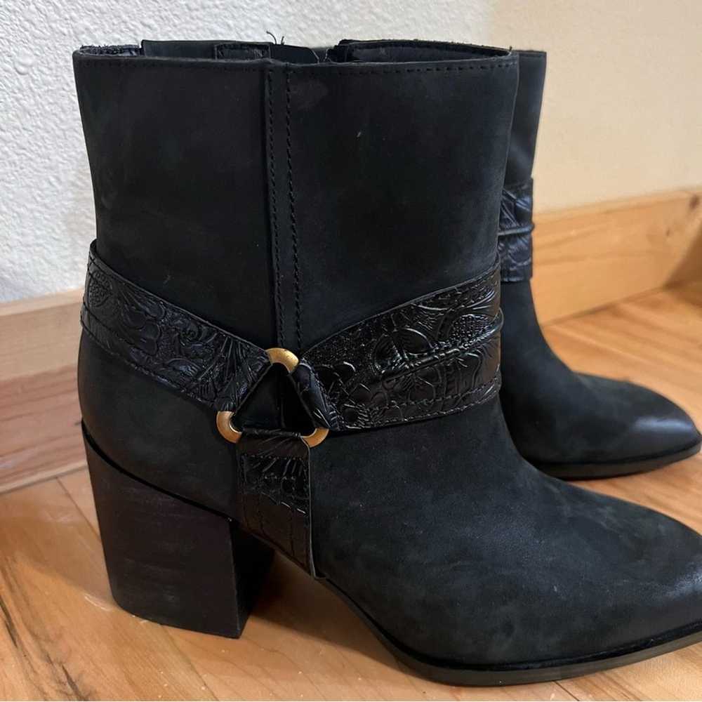 Vionic Carnelia black suede leather heeled ankle … - image 2