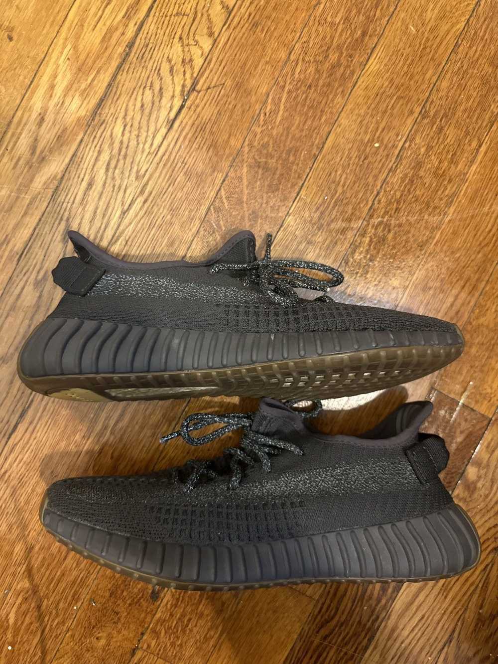 Adidas Yeezy 350 V2 Used Size 10 Cinder Reflective - image 1