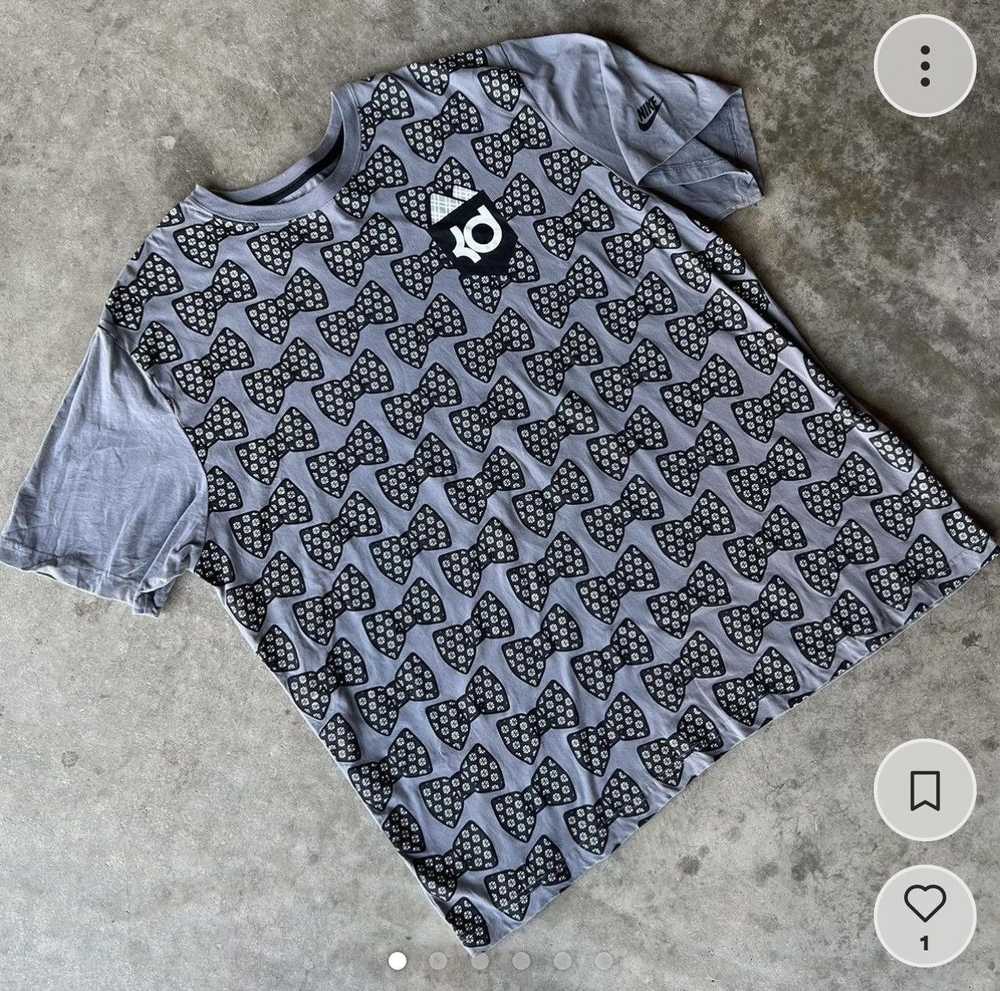 Nike × Streetwear × Vintage Nike T Shirt x KD Siz… - image 1