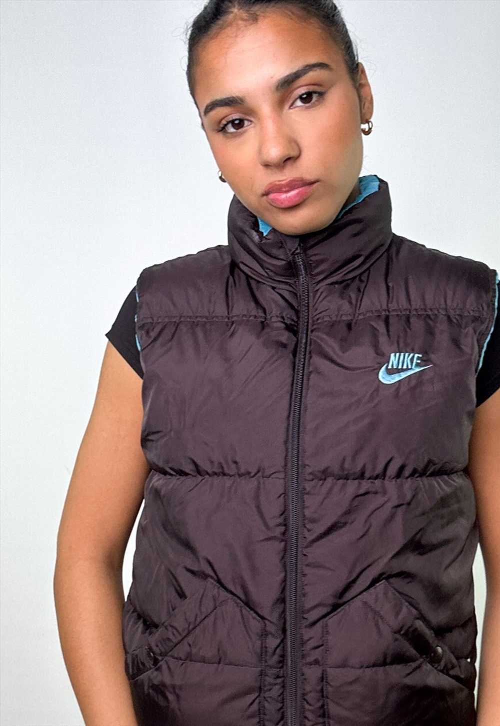 Light Blue y2ks NIKE / Dark Brown Reversible Puff… - image 5