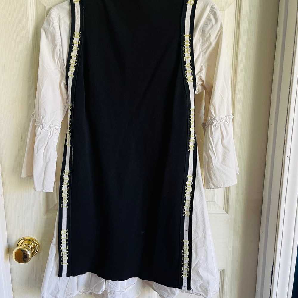 Ladies Xl size white long-sleeved princess shirt … - image 7