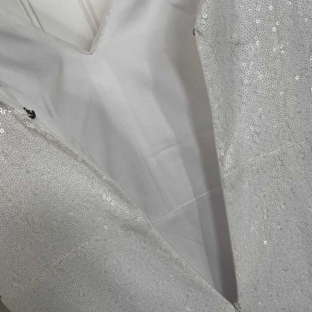 White Sequin V-Neck Sleeveless Bridal Gown Size S… - image 7