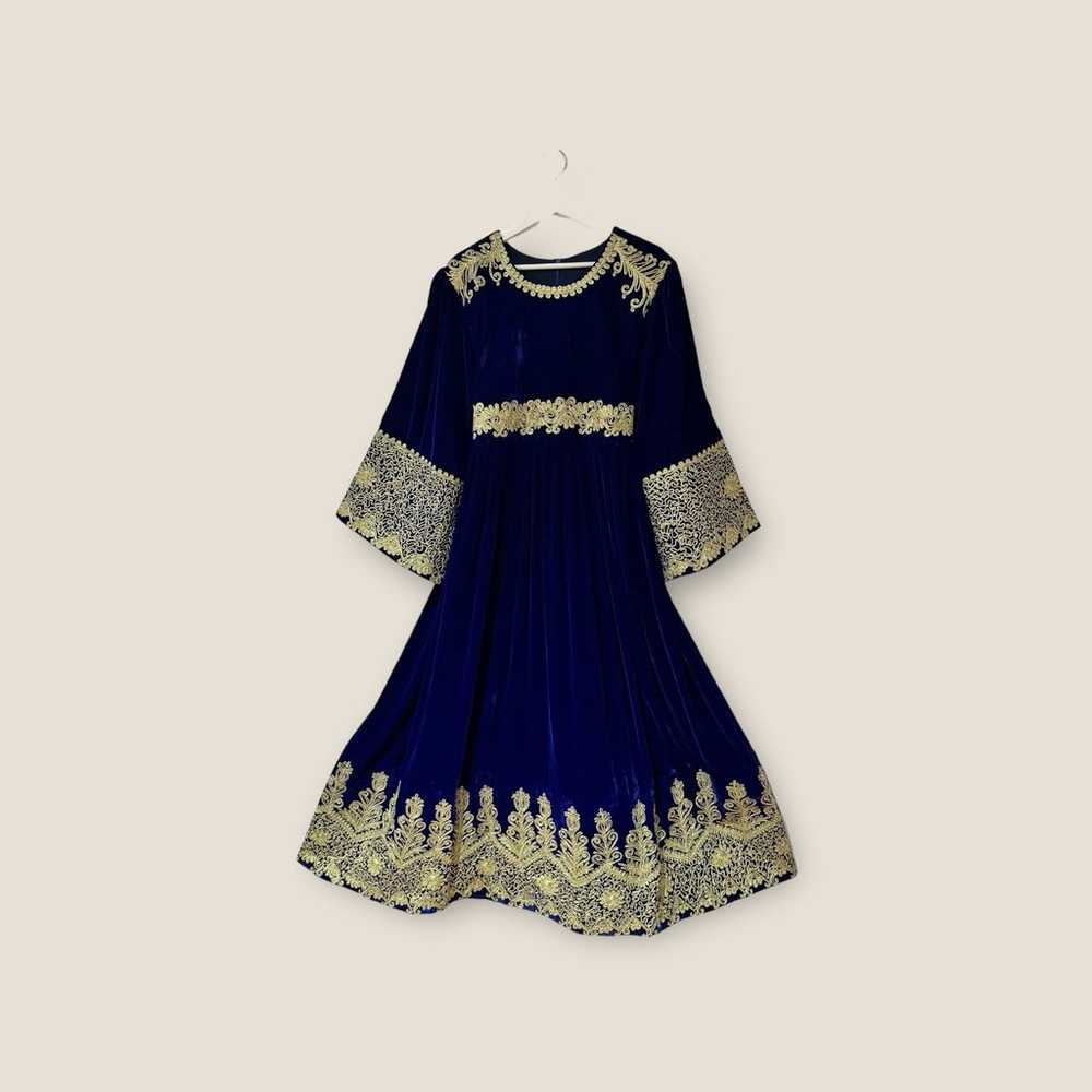 Velvet afghani dress - image 2