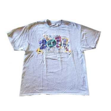 Vintage 2011 DISNEYLAND RESORT T-Shirt Gray Adult… - image 1