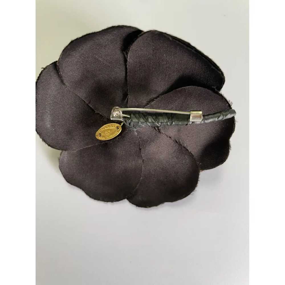 Chanel Camélia silk pin & brooche - image 5