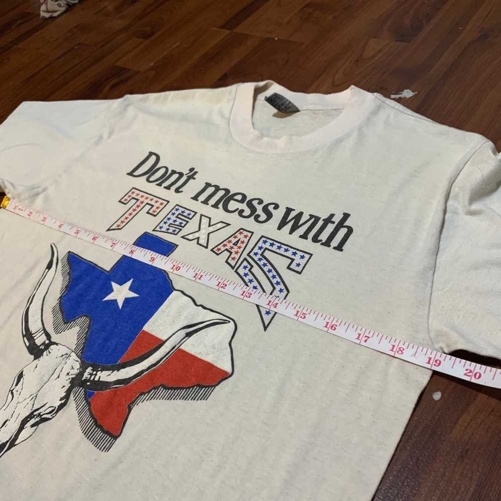 White tee (Don't Mess With Texas) - image 8