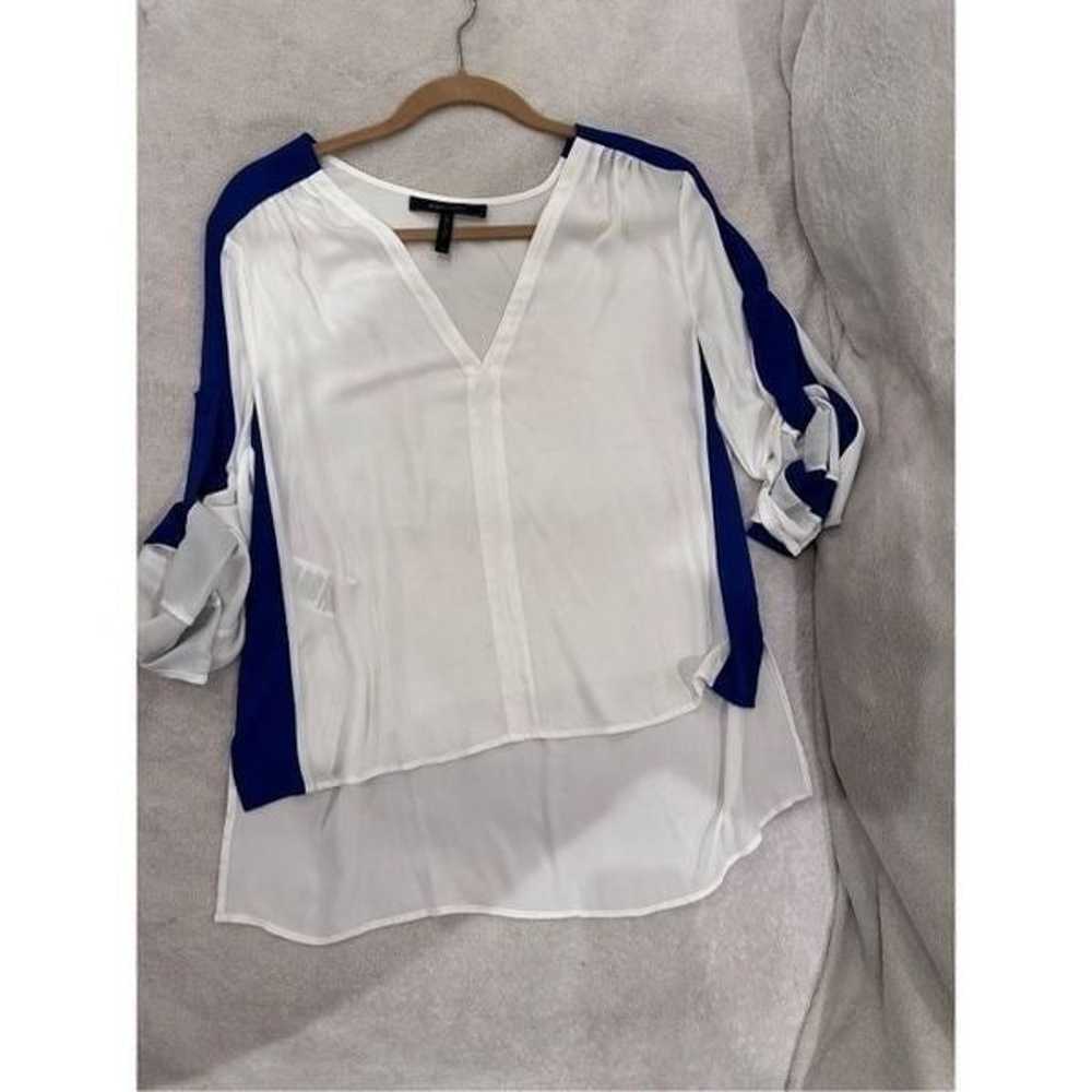 BCBG MAXAZRIA size S women’s blouse white and blue - image 6