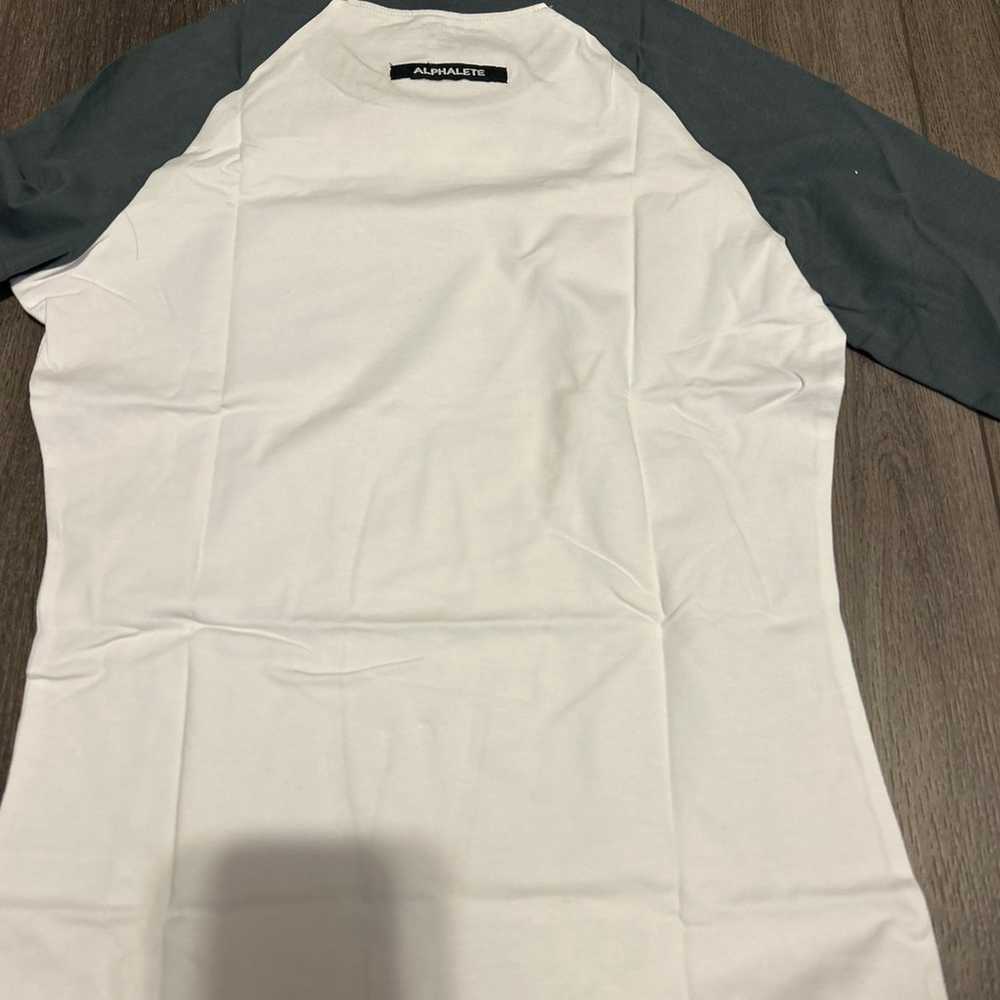 Alphalete sleeve shirt bundle - image 3
