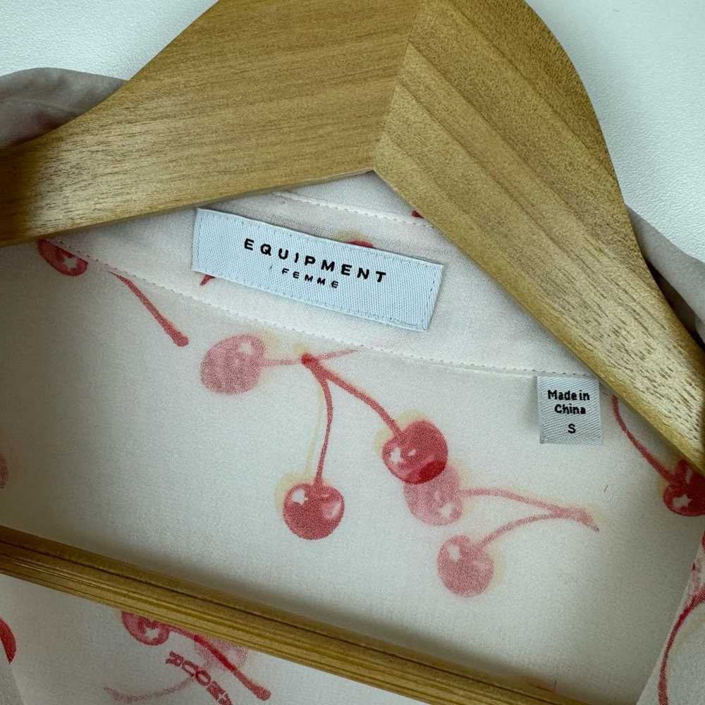 Equipment Signature Cherry Print Silk Top in Natu… - image 9