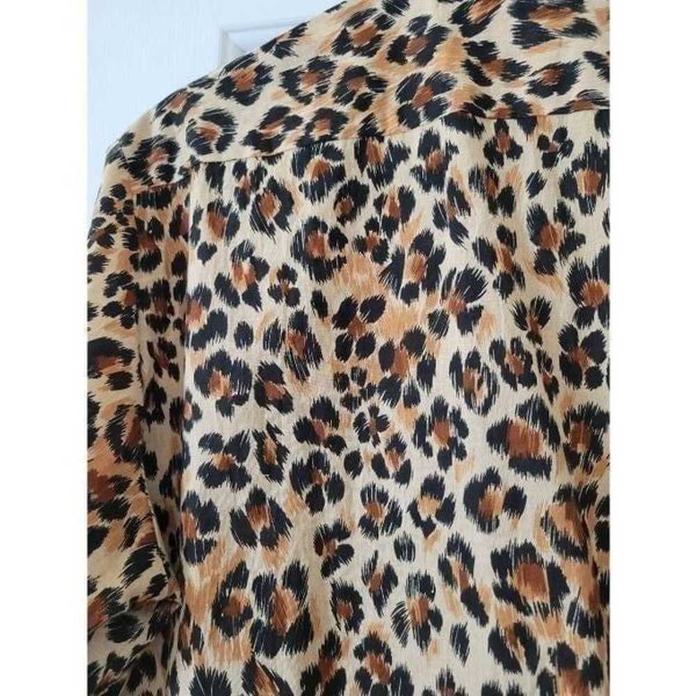 Mille resort and travel leopard print button down… - image 12