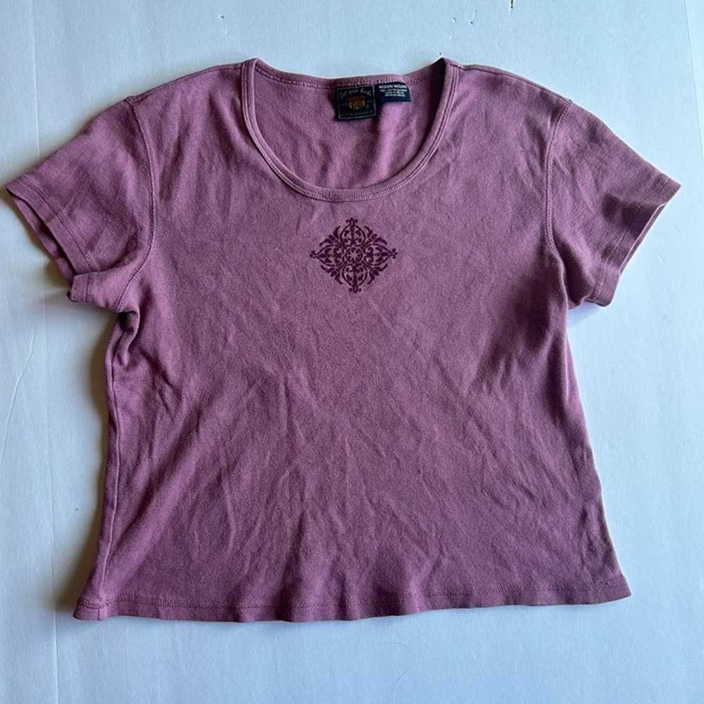 pink short sleeve graphic top - image 1