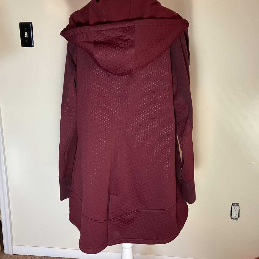 The North Face Ladies Long Fleece Burgundy Jacket… - image 6