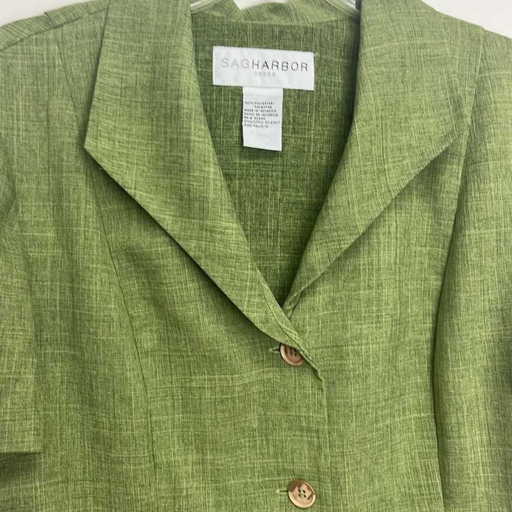 Sag Harbor's woman's green  jacket-pant dress sui… - image 4