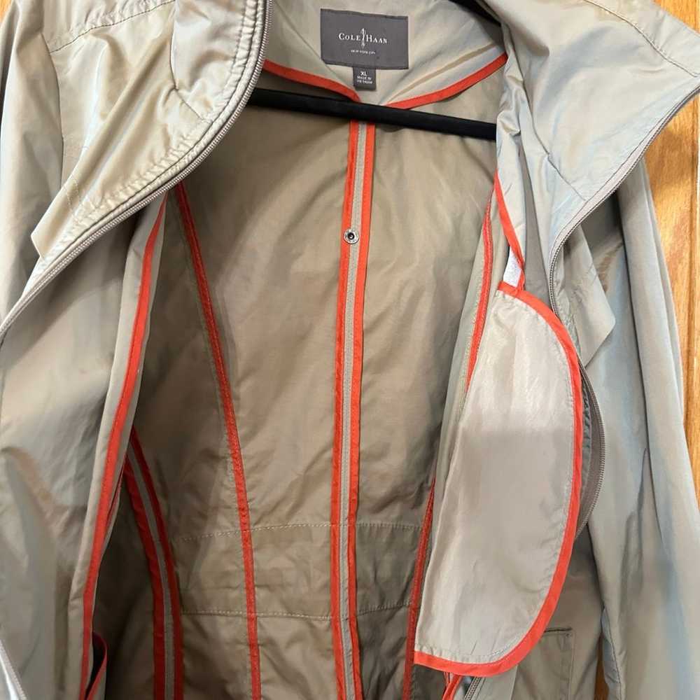 Cole Haan raincoat size XL - image 6