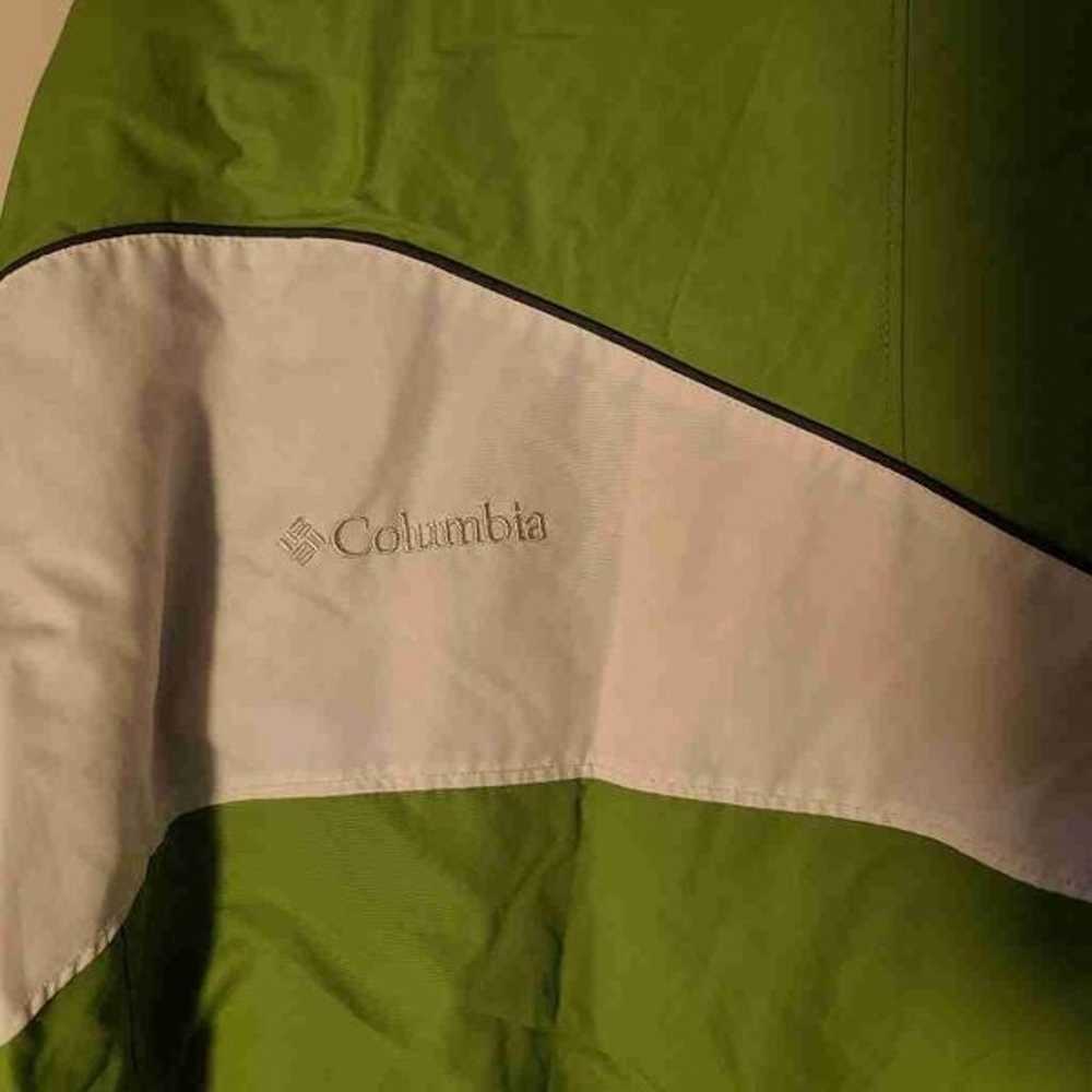 Columbia Ladies Winter Jacket - image 10