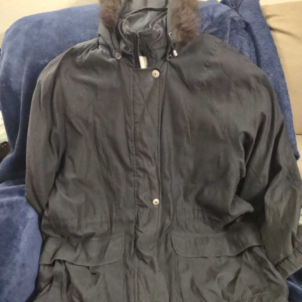 London fog jacket with detachable fur trimmed hat… - image 1