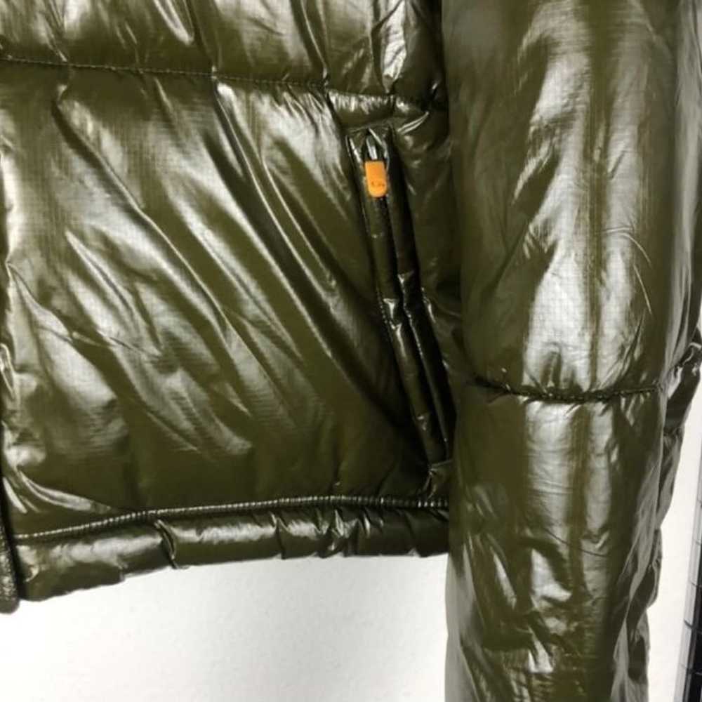 GAP Upcycled Cropped Midweight Puffer Jacket - image 4