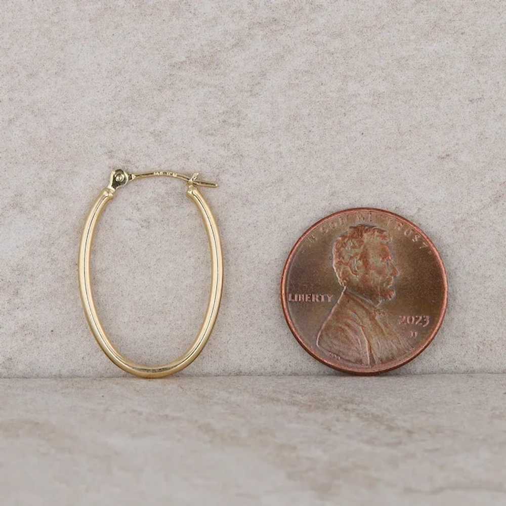 14k Yellow Gold Thin Oval Hoop Earrings 0.72g - image 5