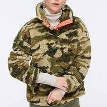 J. CREW VINTAGE FLEECE Green Camo Sherpa Pullover… - image 1