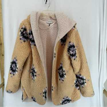 Urban Outfitters Carmella Cozy Floral Reversible … - image 1