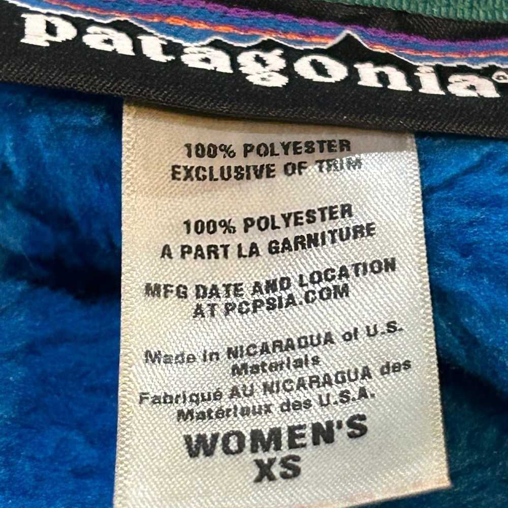 Patagonia women XS fleece pull over jacket. - image 5