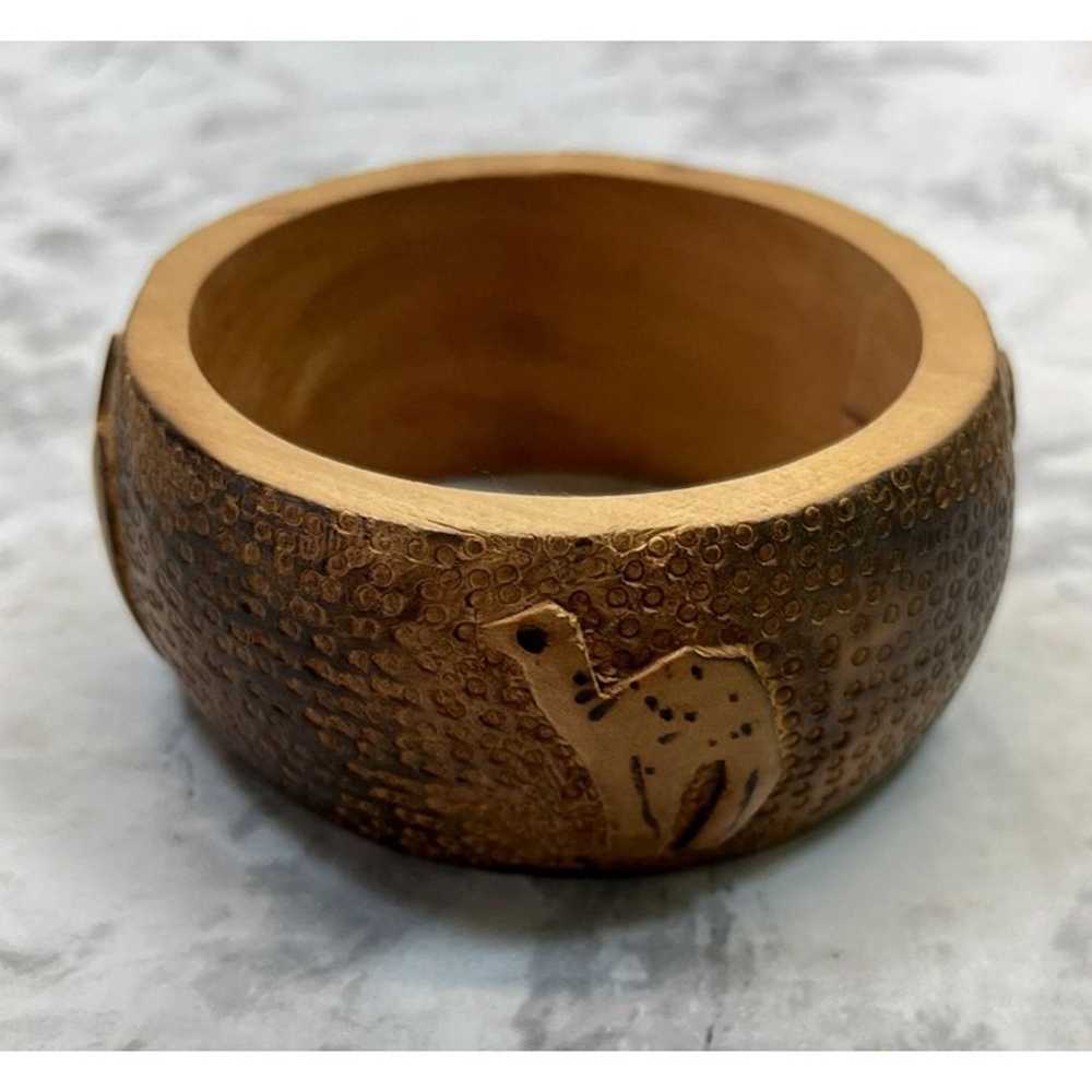 Wood Bangle Bracelet Camel Vintage Carved Texture… - image 8