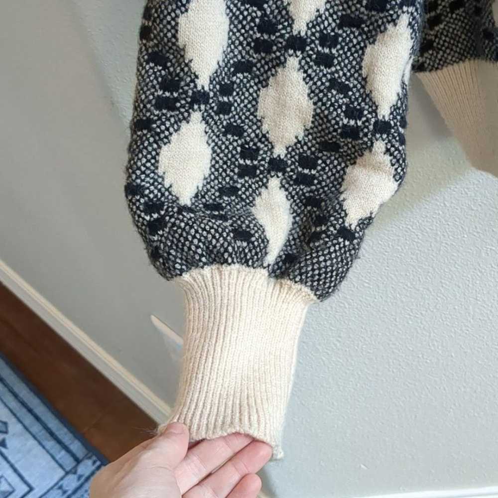 Vintage balloon sleeve geometric sweater. - image 3