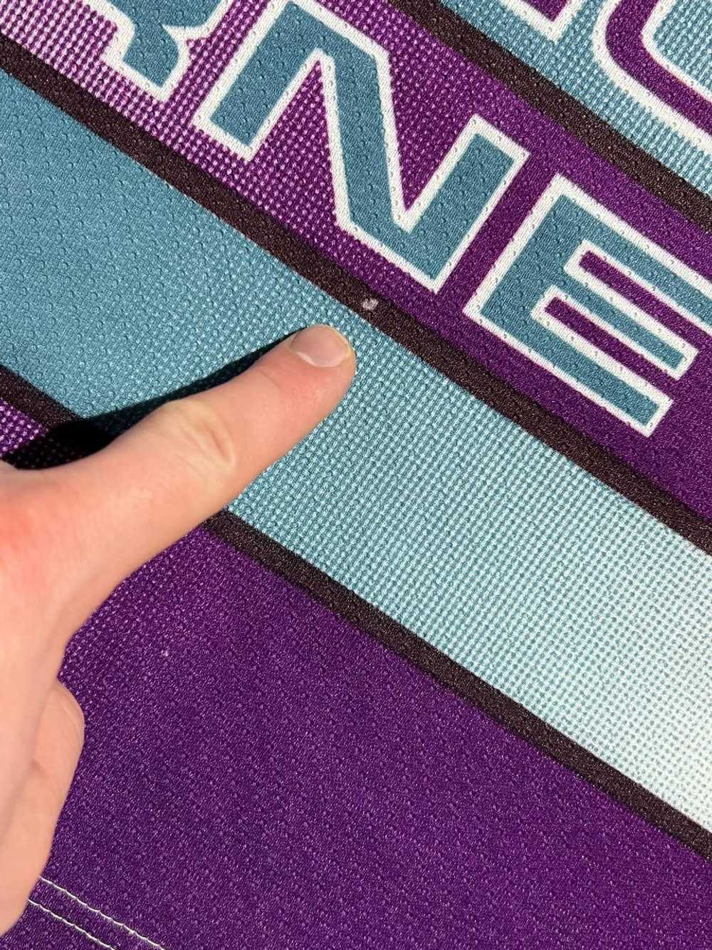 NBA × Starter Vtg Rare NBA Charlotte Hornets Star… - image 3